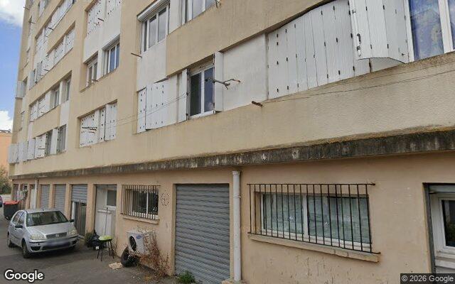 Façade : place des Cannes, Ajaccio